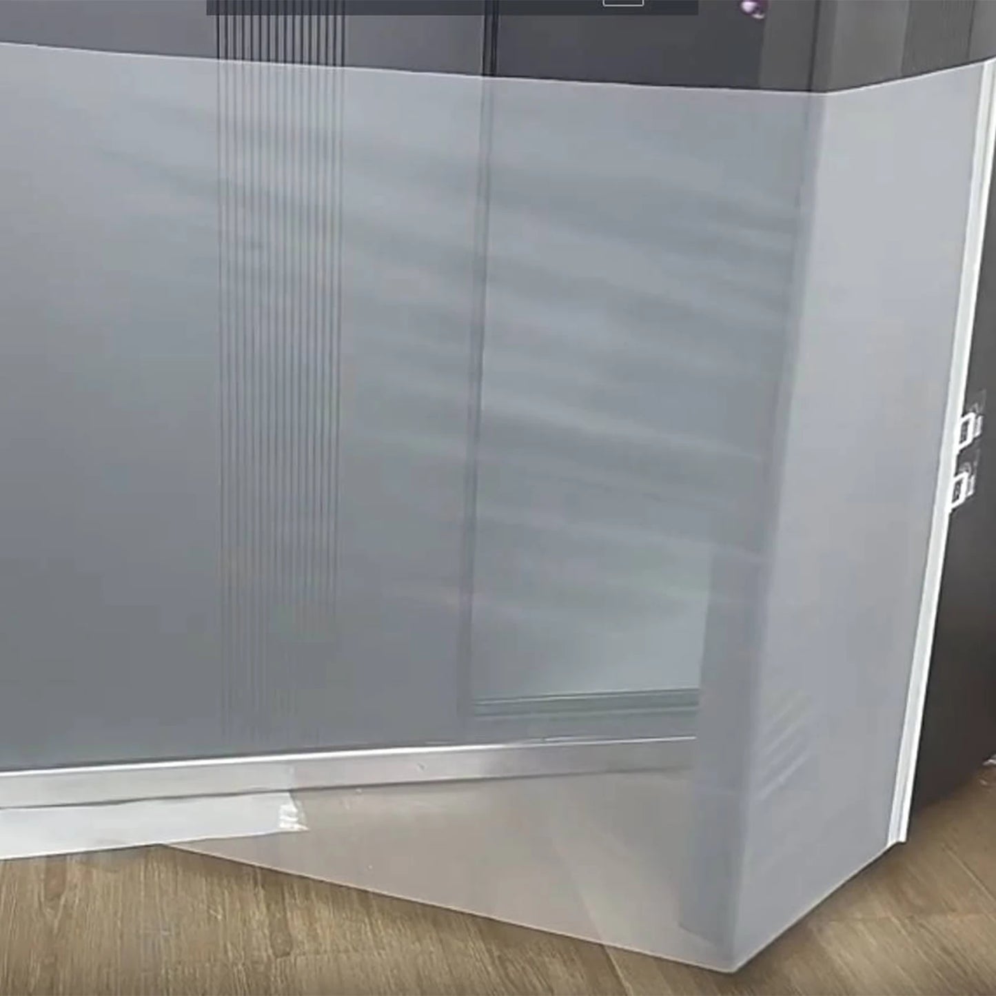 Retractable Dog Gate Prevent Your Dogs Cats from Jumping over for Deck Patio Mesh Baby Gate Mesh Dog Gate for Doorways Stairs